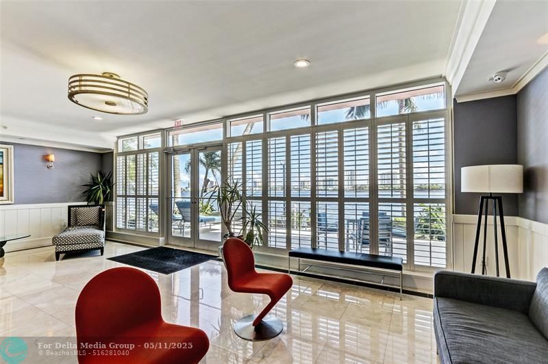 2640 Lake Shore Dr, Unit 2211, Riviera Beach, FL 33404 Photo