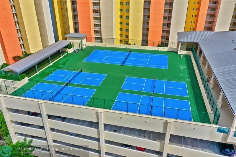 2640 Lake Shore Dr, Unit 2211, Riviera Beach, FL 33404 Photo