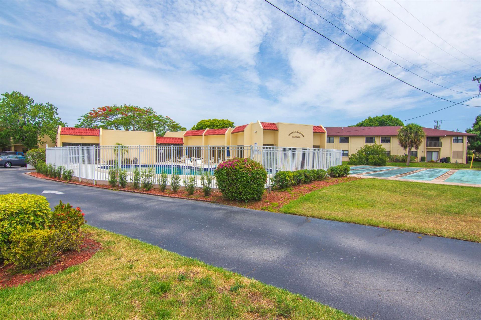 2050 Oleander Boulevard, Unit 2-206, Fort Pierce, FL 34950 Photo