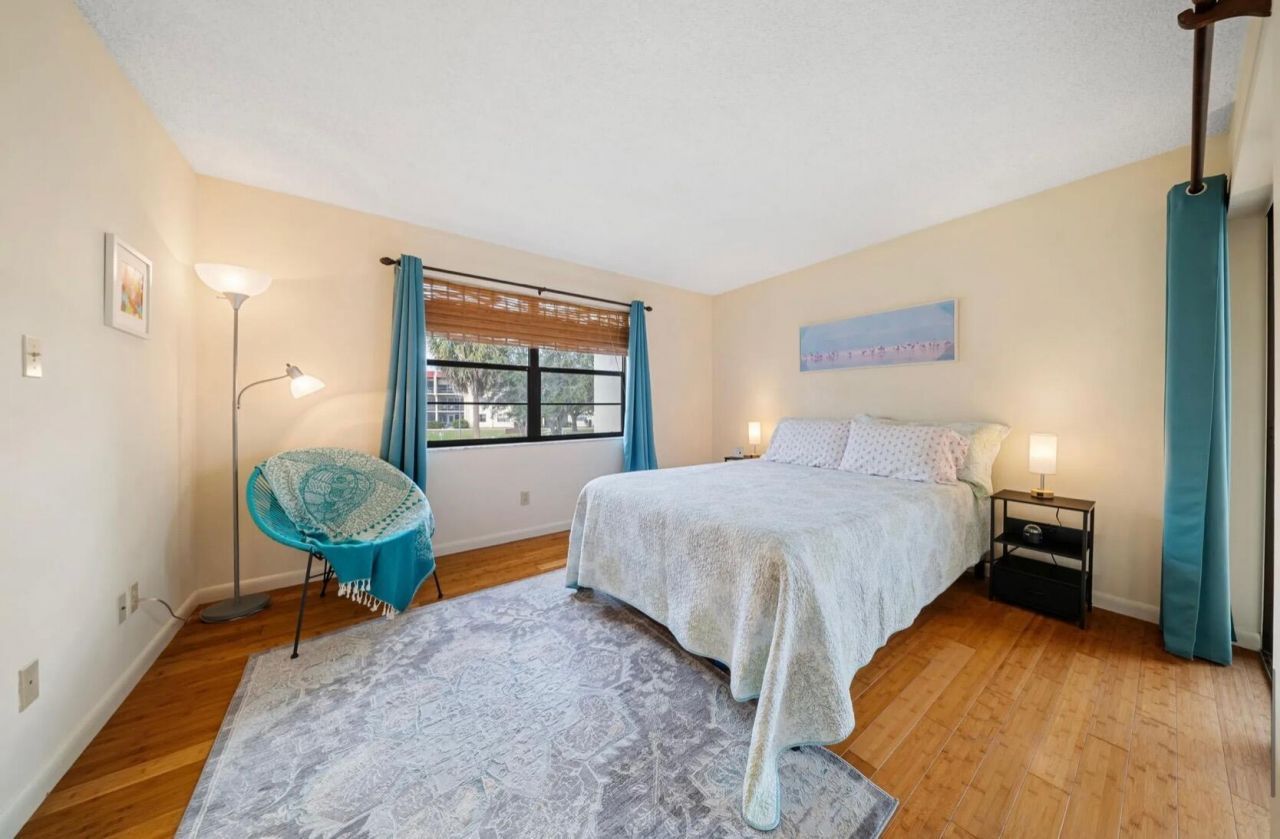 2050 Oleander Boulevard, Unit 2-206, Fort Pierce, FL 34950 Photo