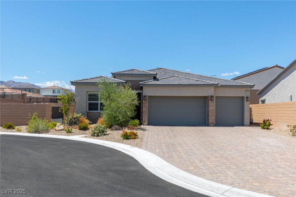 8929 Cassia Winds Street, Las Vegas, NV 89166 Main Photo