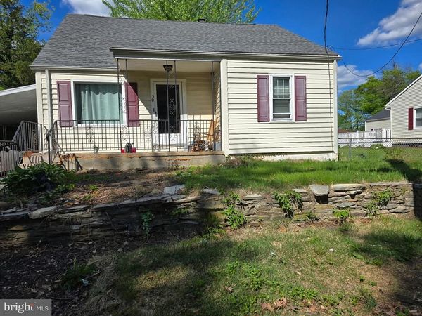 50 GROVELAND AVENUE, TRENTON, NJ 08638