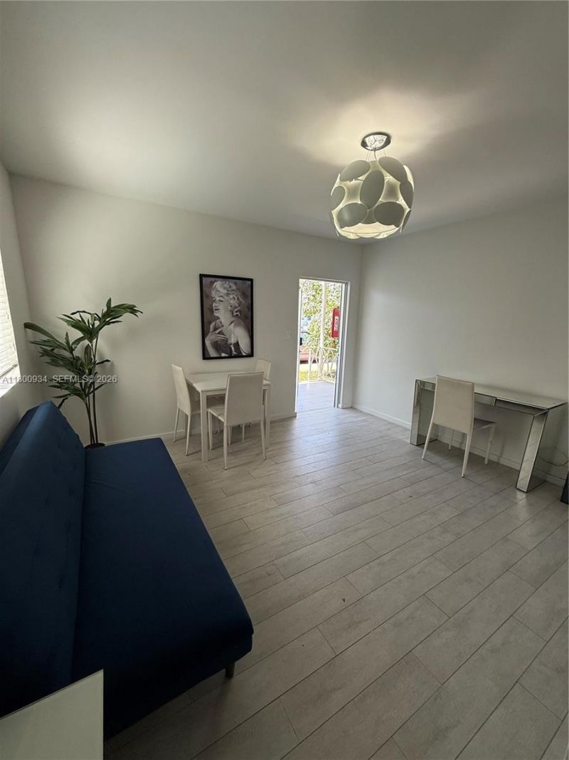 1601 Meridian Ave, Unit 101, Miami Beach, FL 33139 Photo