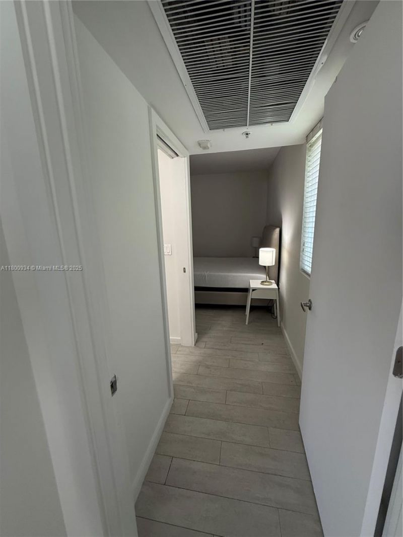 1601 Meridian Ave, Unit 101, Miami Beach, FL 33139 Photo