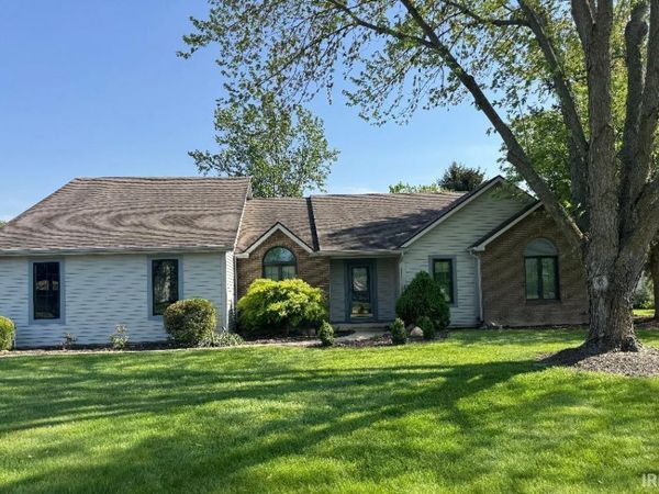 928 Willowind Trail, Fort Wayne, IN 46845