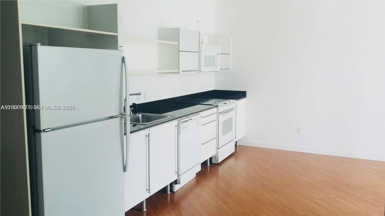 690 SW 1st Ct, Unit 1227, Miami, FL 33130 Photo
