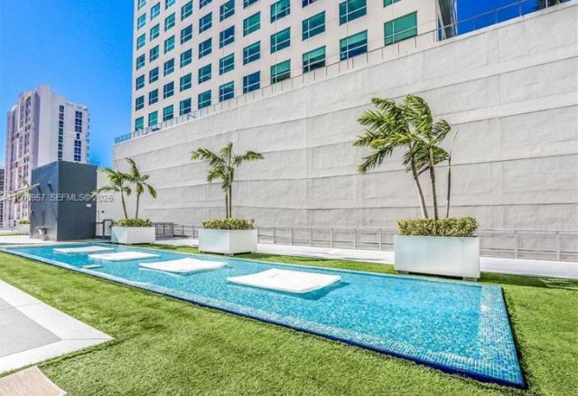 690 SW 1st Ct, Unit 1227, Miami, FL 33130 Photo