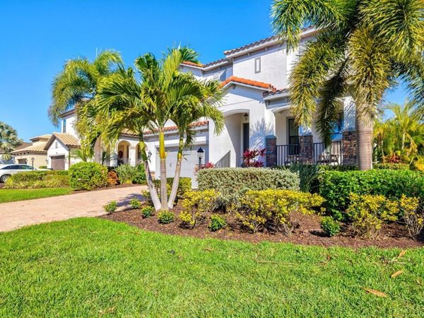 5823 TITLE ROW DRIVE, BRADENTON, FL 34210