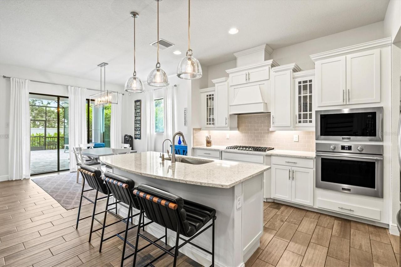 5823 Title Row Drive, Bradenton, FL 34210 Photo