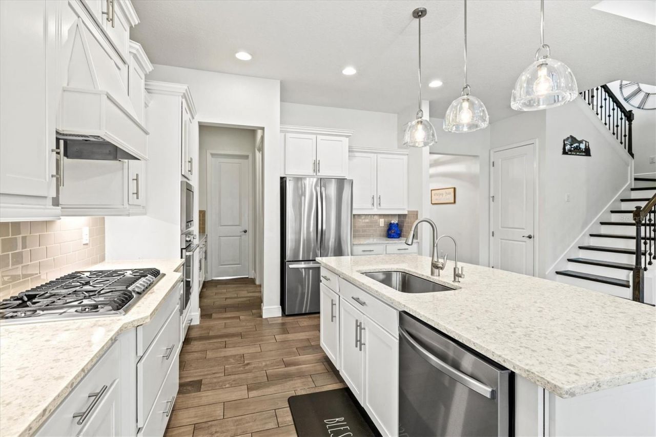 5823 Title Row Drive, Bradenton, FL 34210 Photo