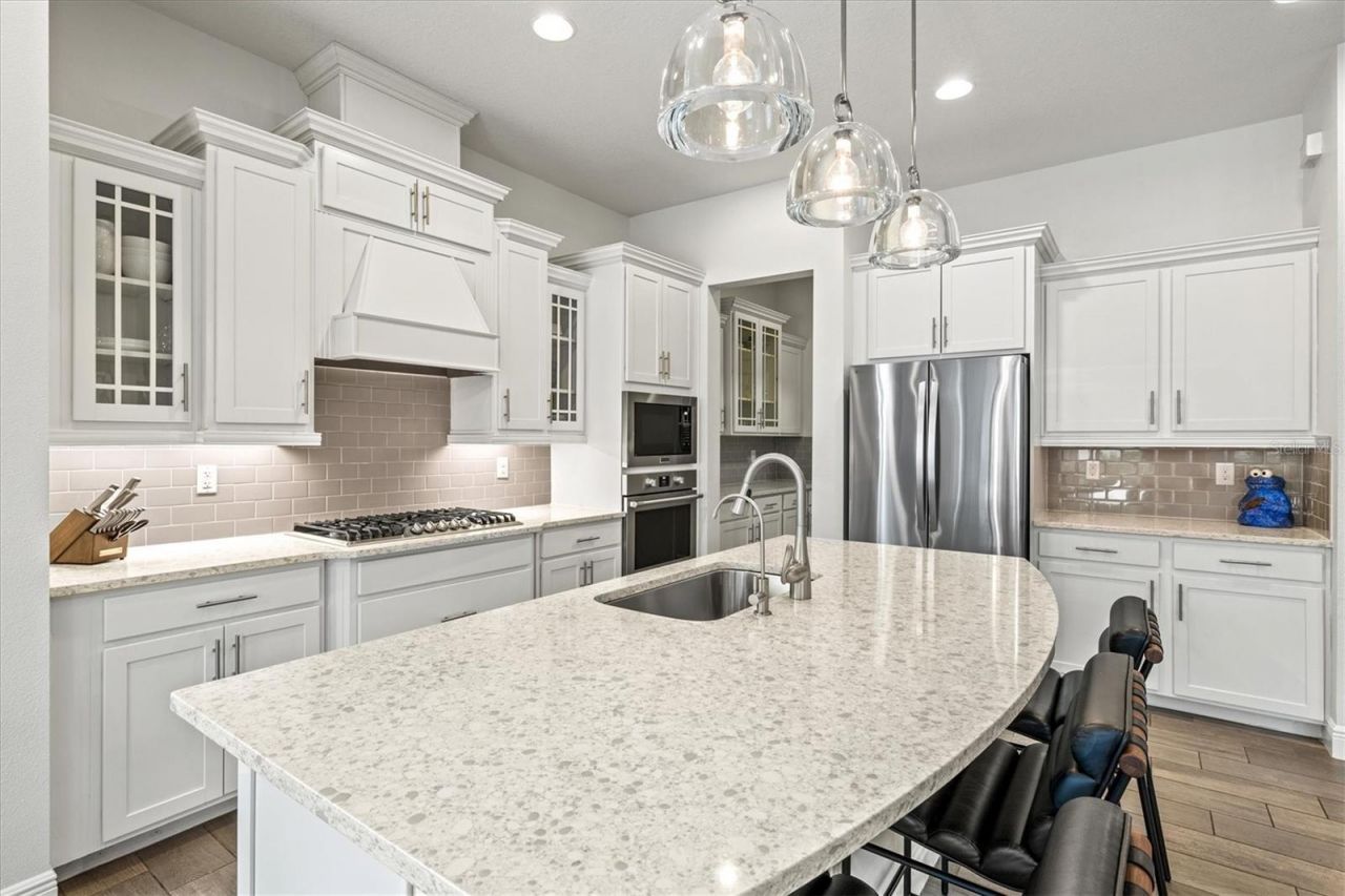 5823 Title Row Drive, Bradenton, FL 34210 Photo