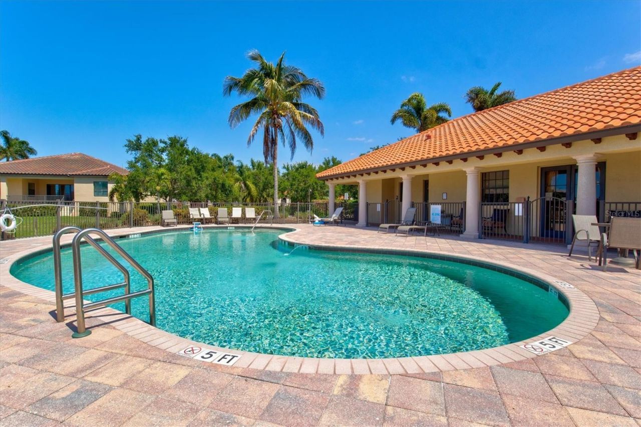 5823 Title Row Drive, Bradenton, FL 34210 Photo