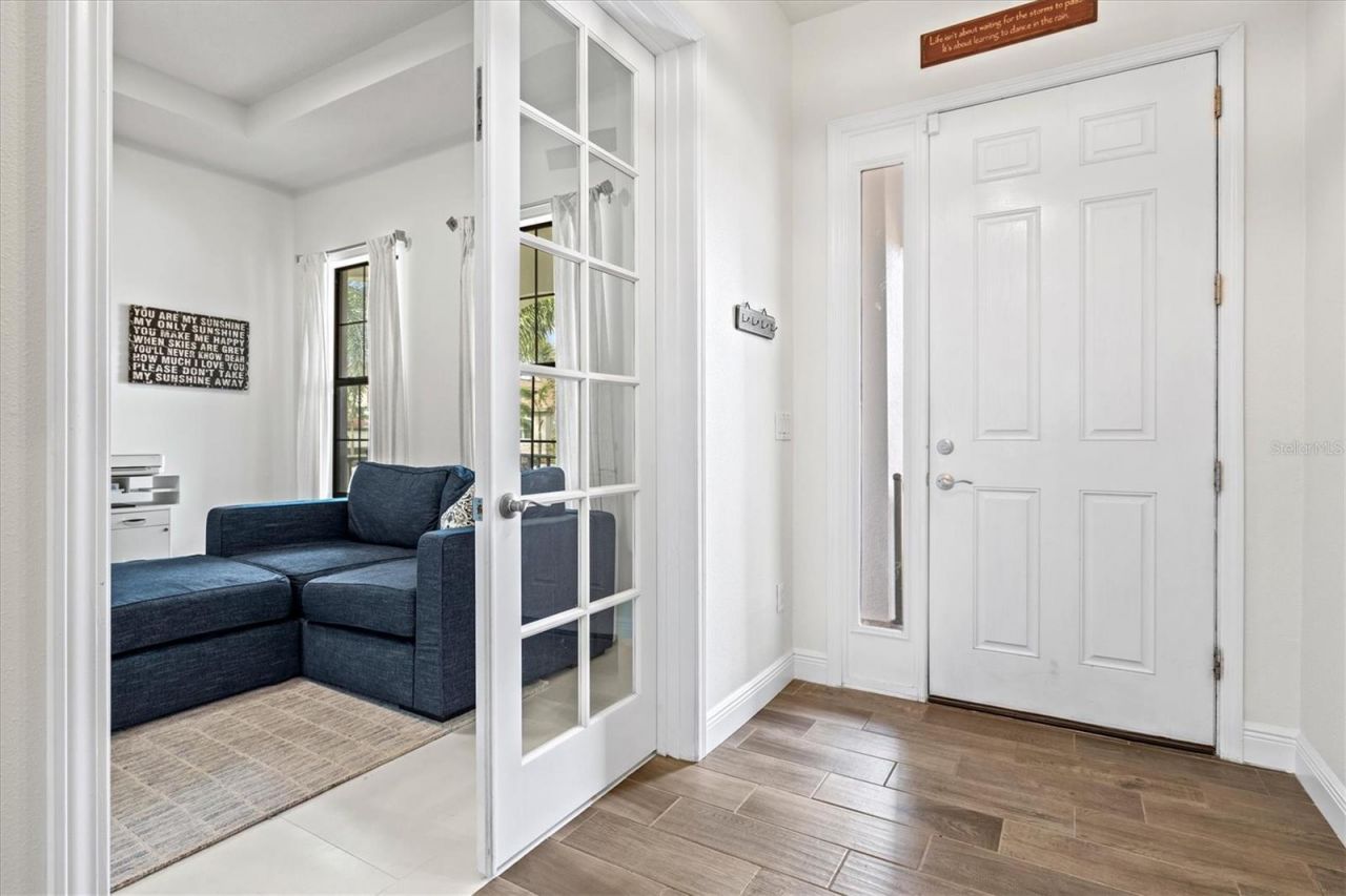 5823 Title Row Drive, Bradenton, FL 34210 Photo