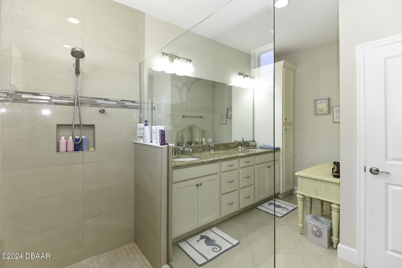 786 Jollymon Way, Daytona Beach, FL 32124 Photo