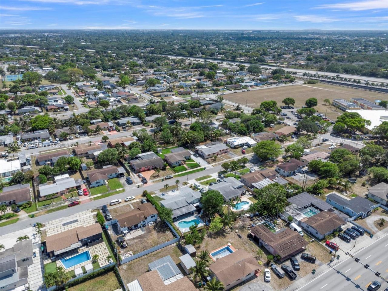 1371 NW 198th St, Miami Gardens, FL 33169 Photo