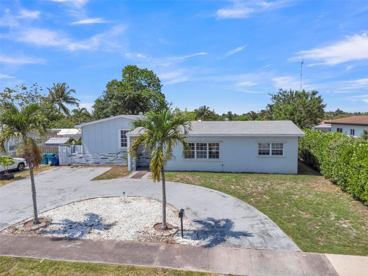 1371 NW 198th St, Miami Gardens, FL 33169 Photo