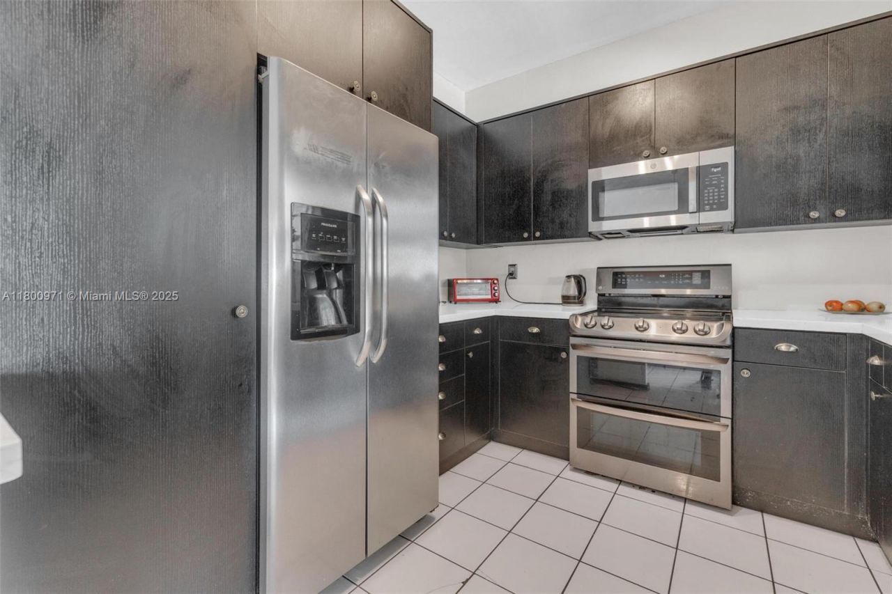 1371 NW 198th St, Miami Gardens, FL 33169 Photo