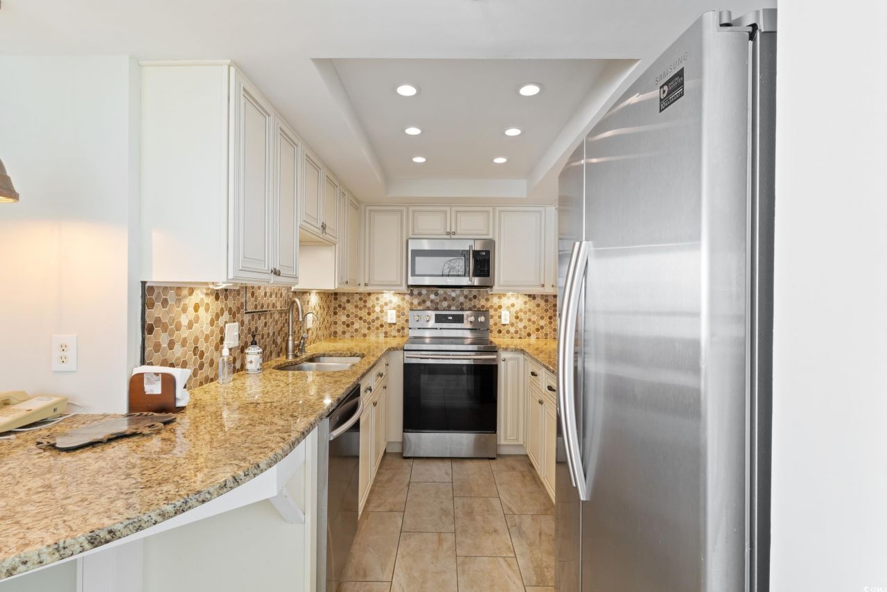 201 Ocean Blvd. S Photo 11