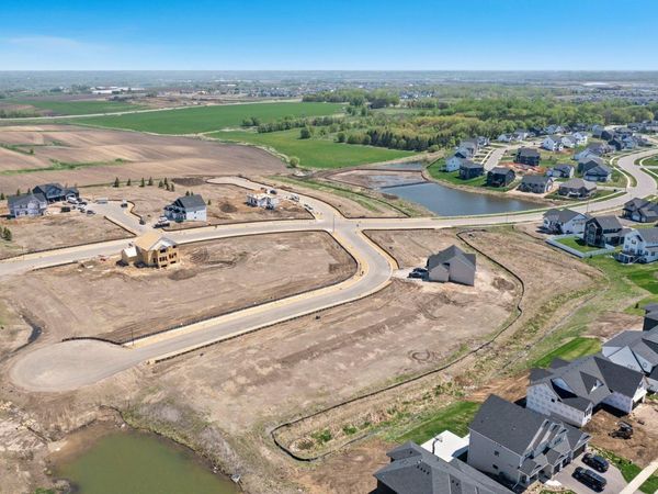 19517 Hammock Avenue, Lakeville, MN 55044