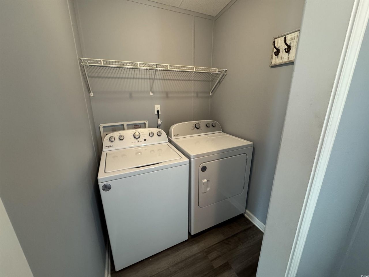 1065 Palm Dr. Photo 10