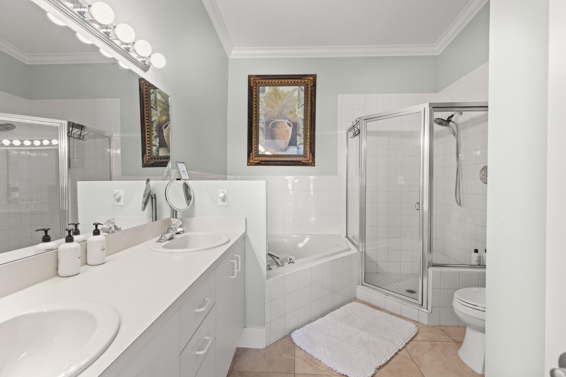 95 Coco Plum Drive, Unit 5D, Marathon, FL 33050 Photo