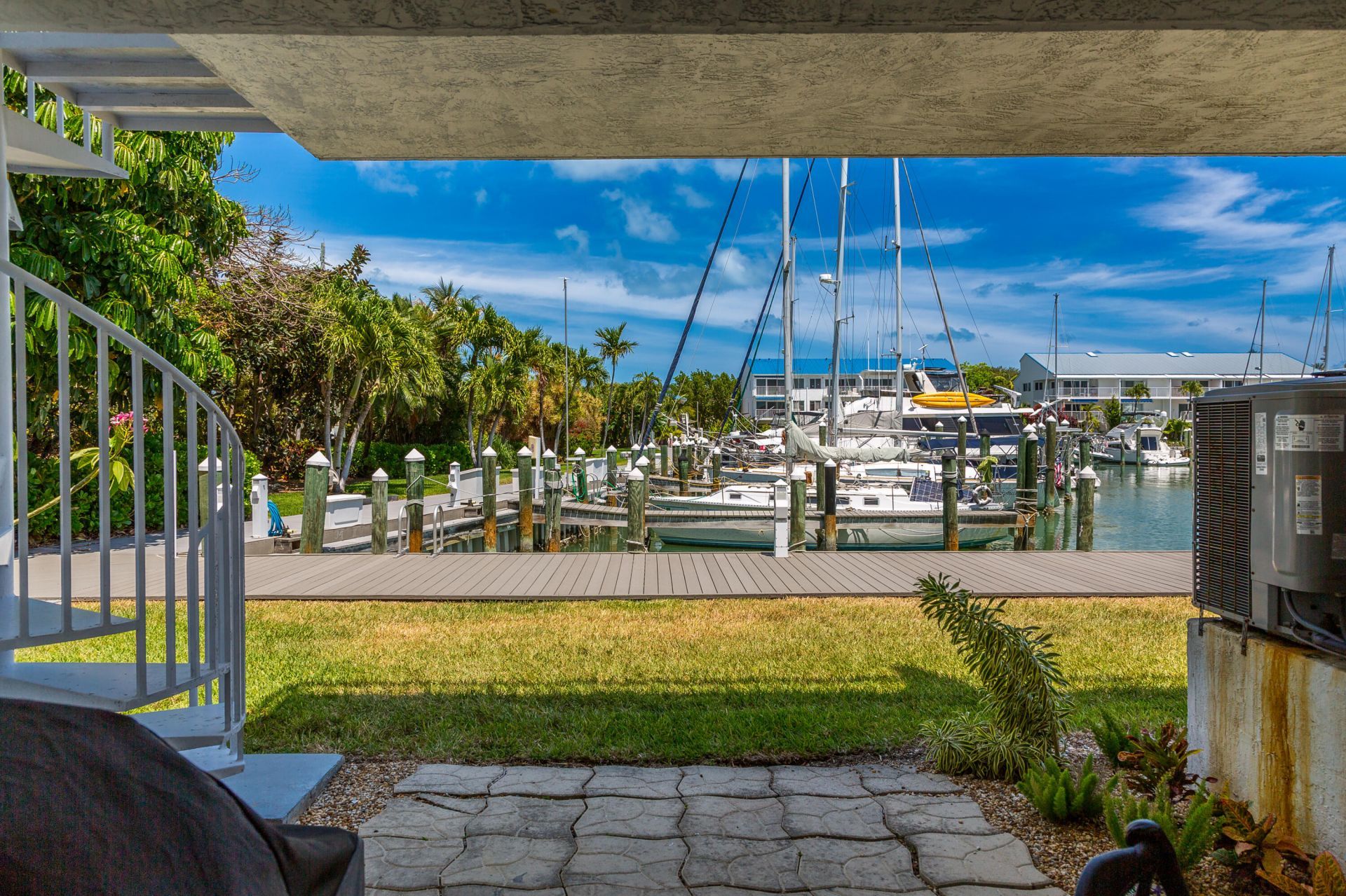 95 Coco Plum Drive, Unit 5D, Marathon, FL 33050 Photo
