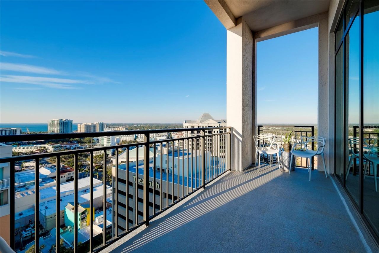 33 S Palm Avenue, Unit 1602, Sarasota, FL 34236 Photo