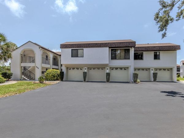 800 CAPRI ISLES BOULEVARD, Unit 124, VENICE, FL 34292