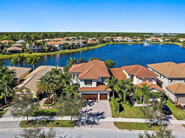 12140 Aviles Circle, Palm Beach Gardens, FL 33418