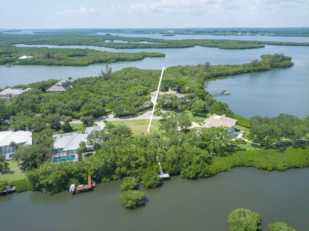 2660 Riverview Court, Vero Beach, FL 32963 Photo