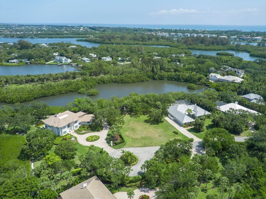 2660 Riverview Court, Vero Beach, FL 32963 Photo