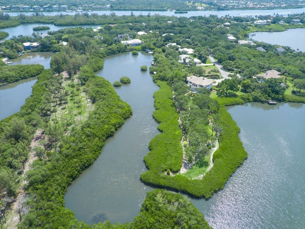 2660 Riverview Court, Vero Beach, FL 32963 Photo