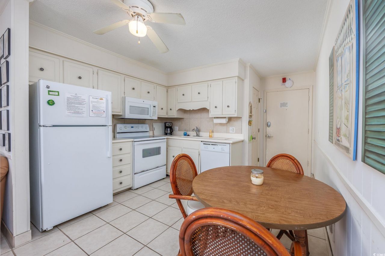 5001 N Ocean Blvd. Photo 8