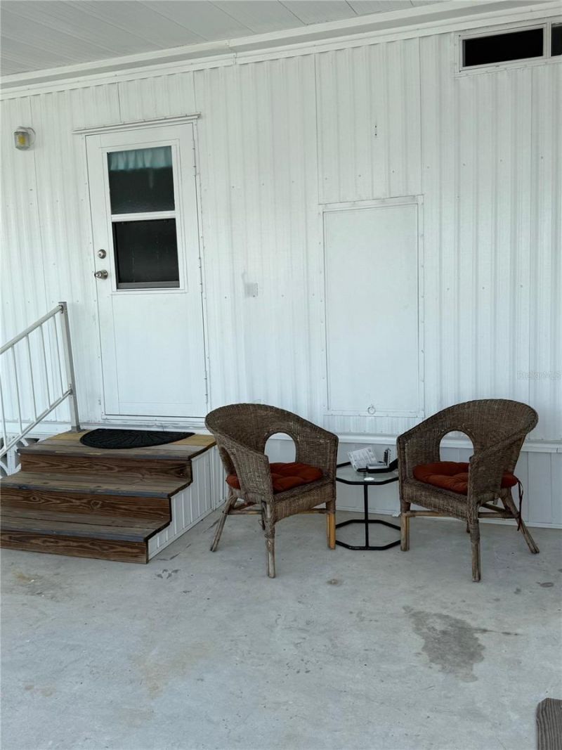 9003 30th Avenue E, Palmetto, FL 34221 Photo