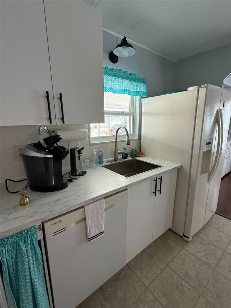 9003 30th Avenue E, Palmetto, FL 34221 Photo