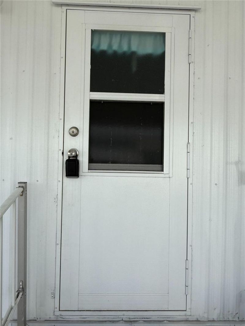 9003 30th Avenue E, Palmetto, FL 34221 Photo