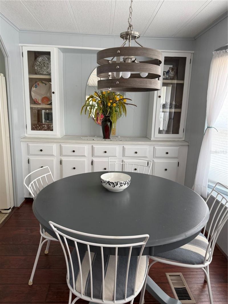 9003 30th Avenue E, Palmetto, FL 34221 Photo