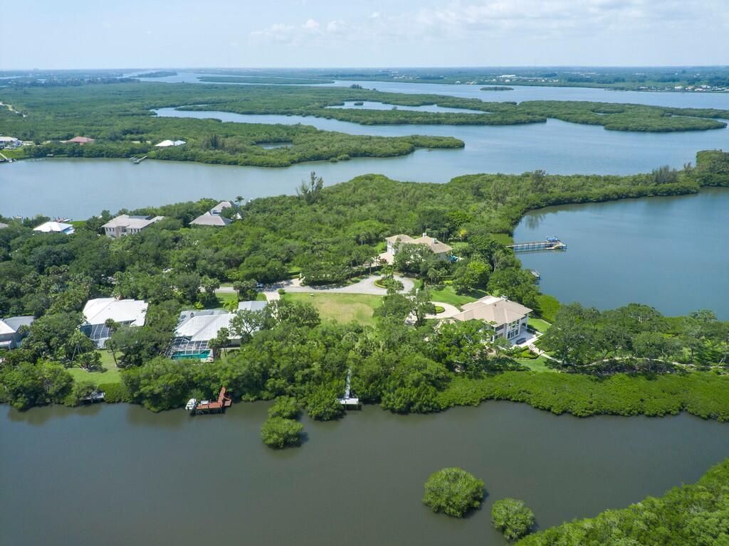 2660 Riverview Court, Vero Beach, FL 32963 Photo