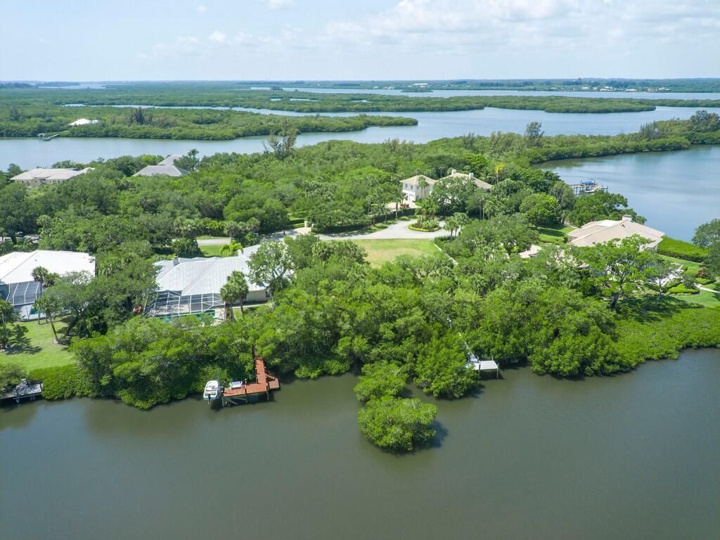 2660 Riverview Court, Vero Beach, FL 32963 Photo