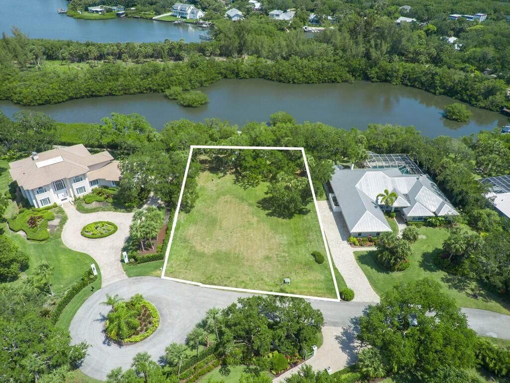 2660 Riverview Court, Vero Beach, FL 32963 Photo