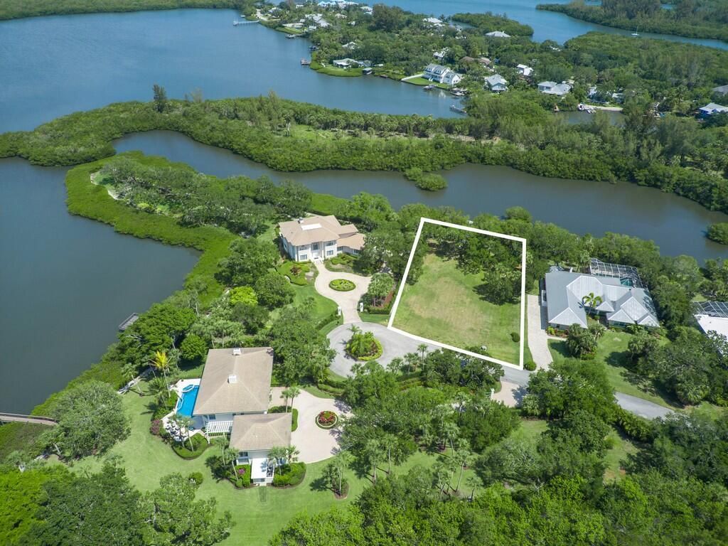 2660 Riverview Court, Vero Beach, FL 32963 Photo