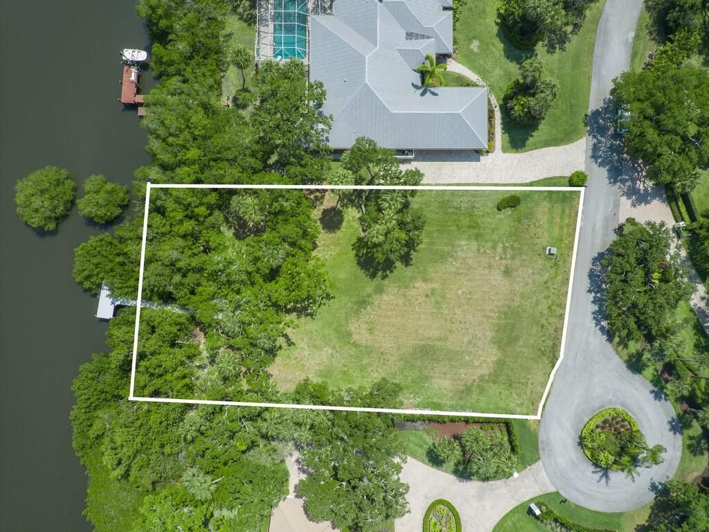 2660 Riverview Court, Vero Beach, FL 32963 Photo