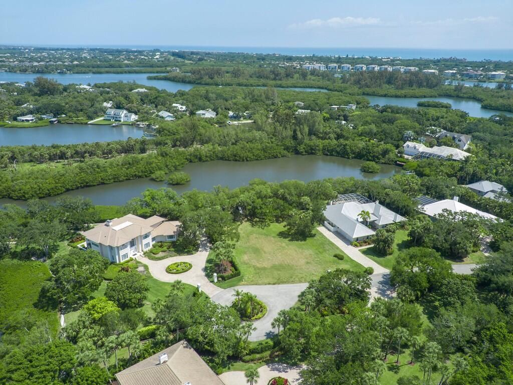 2660 Riverview Court, Vero Beach, FL 32963 Photo