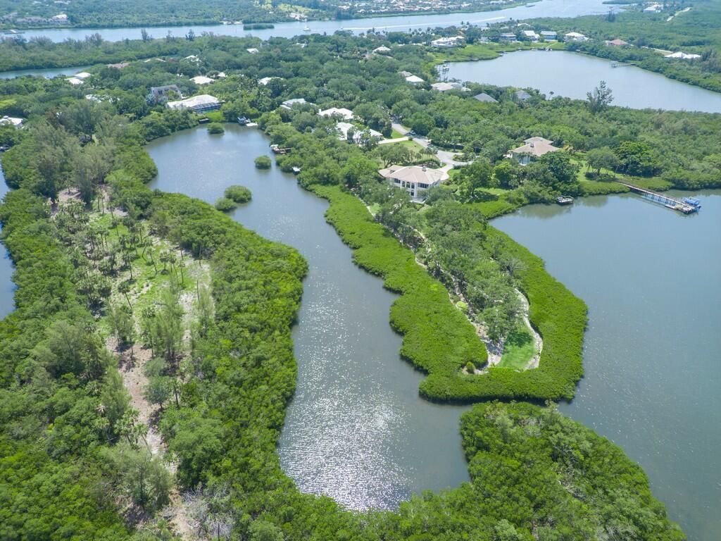 2660 Riverview Court, Vero Beach, FL 32963 Photo
