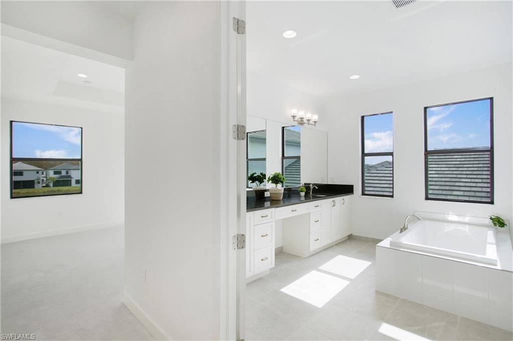 20195 Ainsley St, Estero, FL 33928 Photo