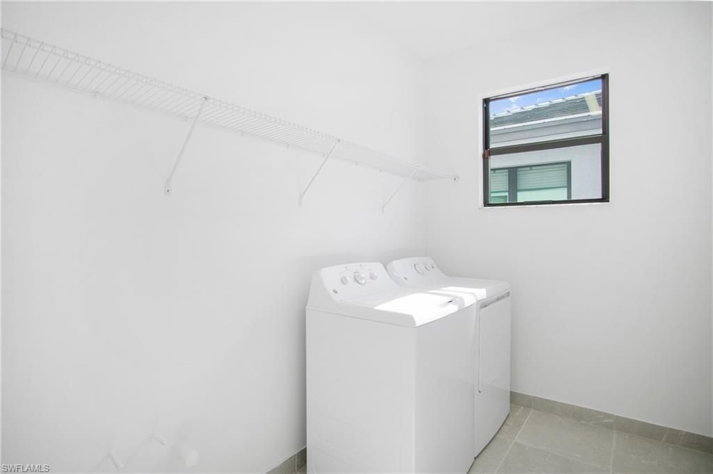 20195 Ainsley St, Estero, FL 33928 Photo