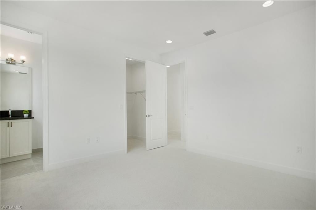 20195 Ainsley St, Estero, FL 33928 Photo