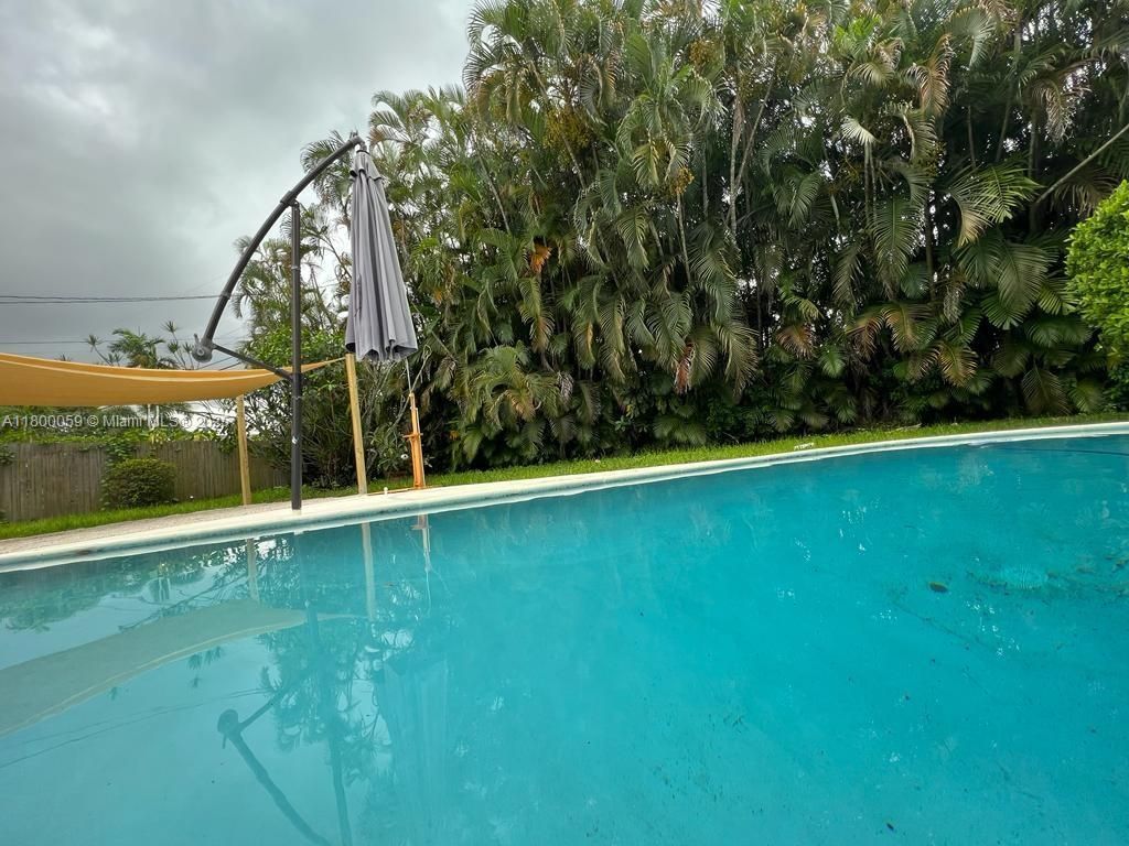 14825 Garden Dr, Miami, FL 33168 Photo