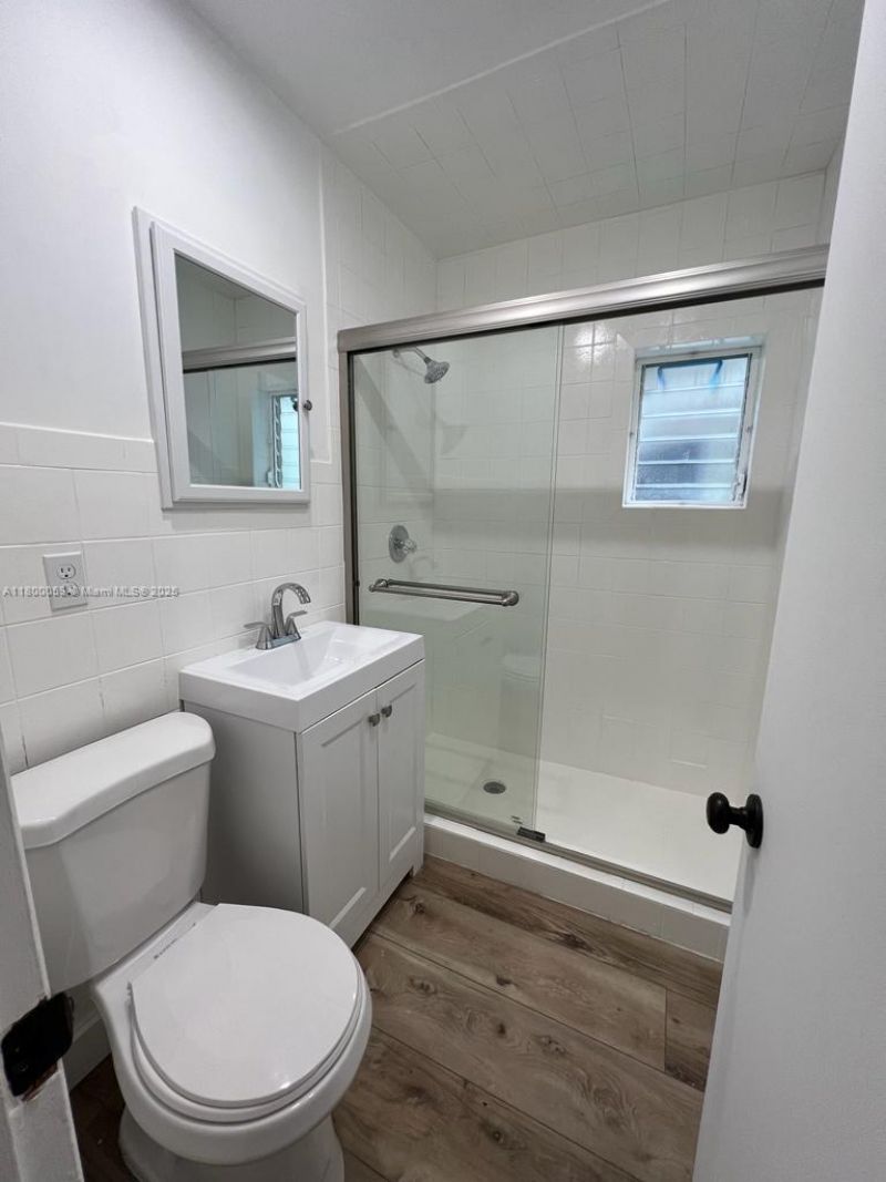 14825 Garden Dr, Miami, FL 33168 Photo