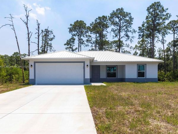 2004 Rosa Ct, Lehigh Acres, FL 33972
